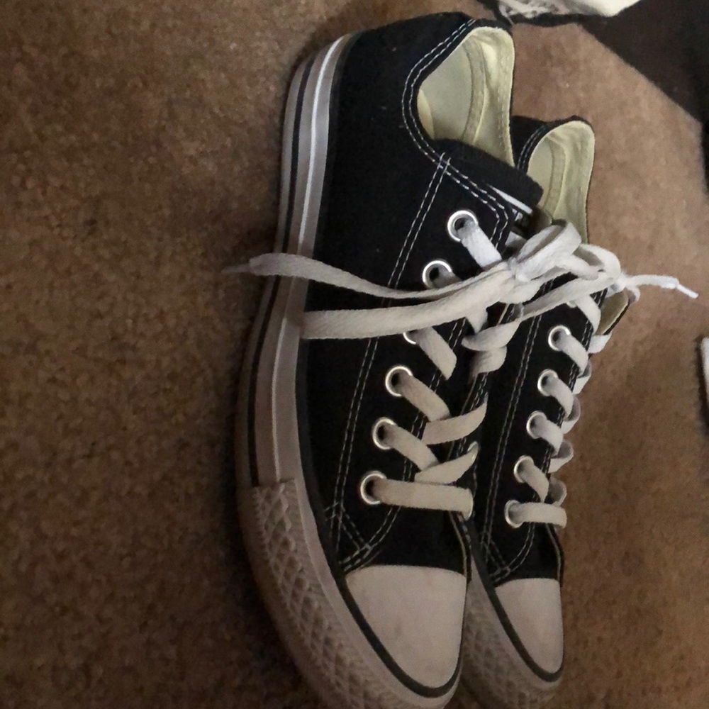 Convers - Picture 2 of 3